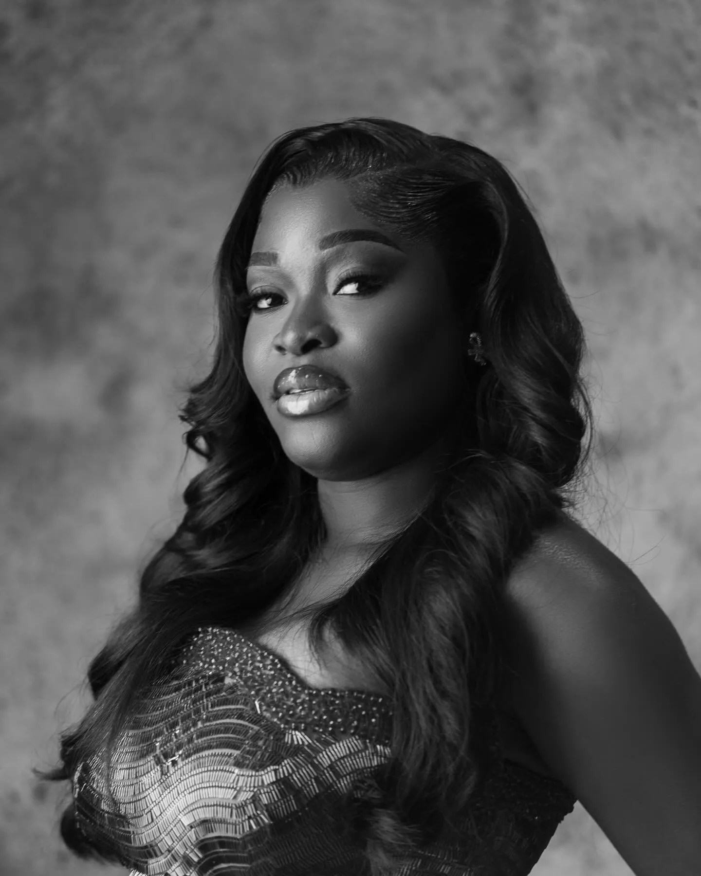Black-and-white close portrait of the bride